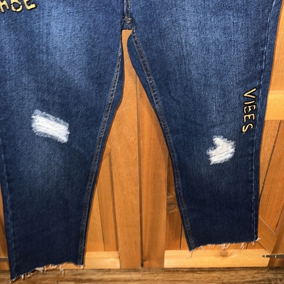 Kendall & Kylie Boyfriend Distressed Jeans 30 - Picture 4 of 8